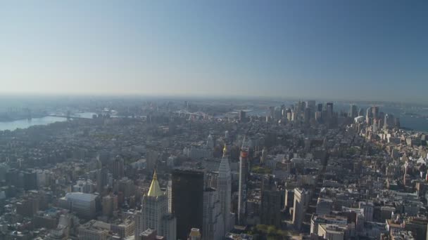 Lot wokół wieżowca empire state building — Wideo stockowe