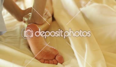 rahatlatıcı ayak masajı