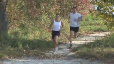 Çalışan iki sporcular  