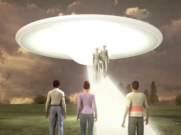 People witnessing the arrival of aliens — Stock Photo, Image