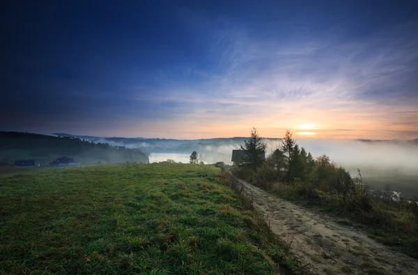 Sunrise in the the Bieszczady Mountains — Stock Photo, Image
