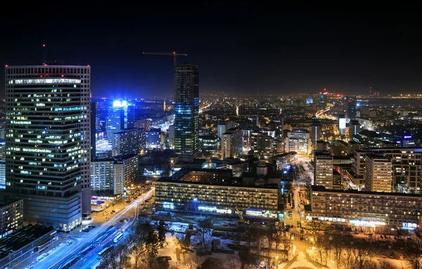 Merkezi Varşova gece görünümü — Stok fotoğraf