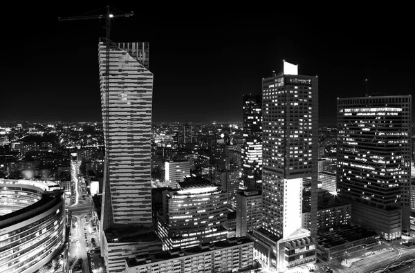 Panorama centrum miasta Warszawy w nocy — Zdjęcie stockowe