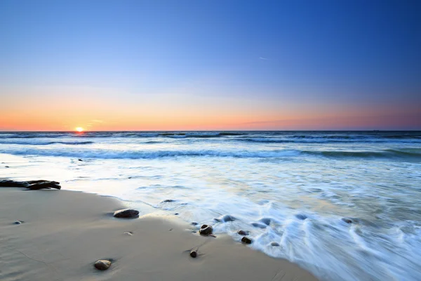 Pôr do sol no mar Báltico — Fotografia de Stock