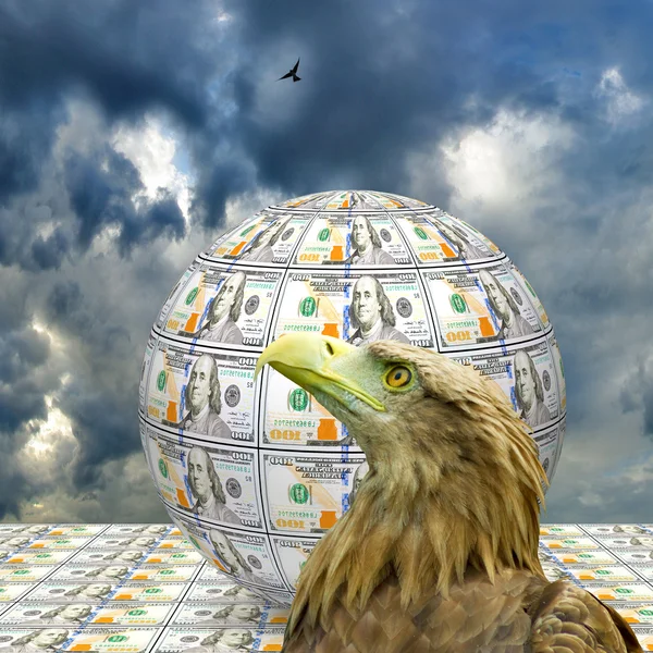 Globe made of banknotes and Eagle — Stock Photo, Image