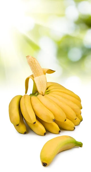 Geïsoleerd beeld van een banaan op witte achtergrond — Stockfoto