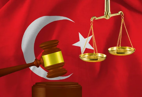 Bilden Domarens Klubba Och Fjäll Mot Bakgrund Republiken Turkiets Flagga — Stockfoto