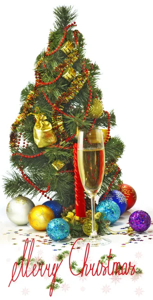 杯香槟和圣诞树 — 图库照片