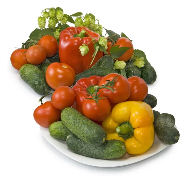 Legumes no prato no fundo branco — Fotografia de Stock