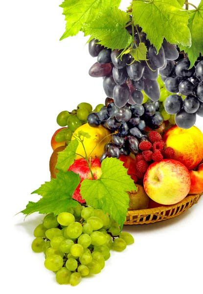 Frutas em um fundo branco closeup — Fotografia de Stock