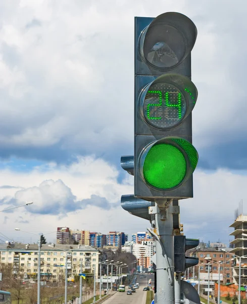 Traffic light on the street background — Stock Photo, Image