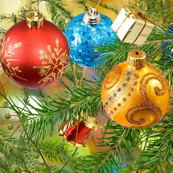 Christmas balls on the christmas tree — Stock Photo, Image