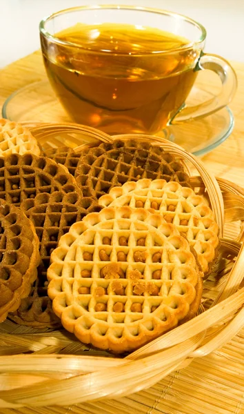 Tasse de thé et biscuits — Photo