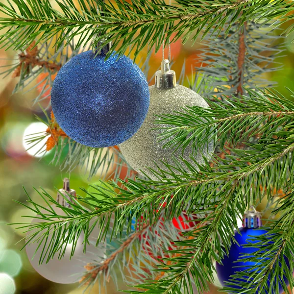 Imagem de belas decorações de Natal e árvore de Natal — Fotografia de Stock