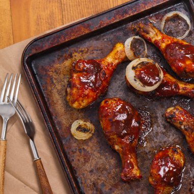 Barbekü tavuk drumsticks