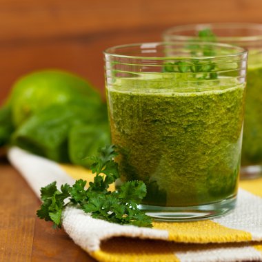 Yeşil suyu güler yüzlü