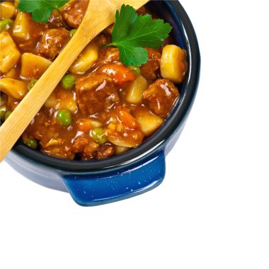 patates ve havuç ile sığır eti güveç