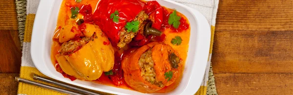 酿的青椒肉和米饭 — 图库照片