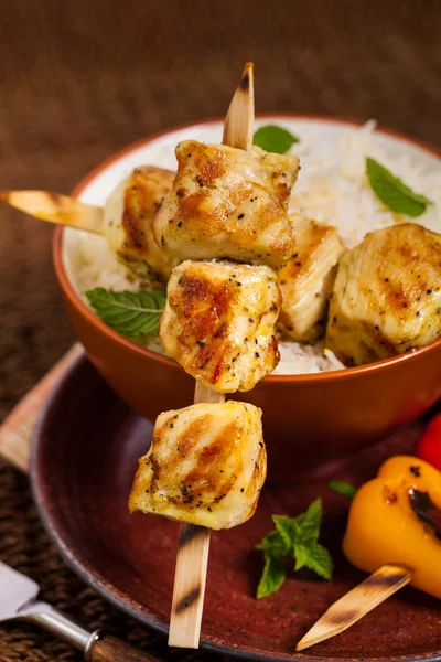 Kebabs de frango do Oriente Médio — Fotografia de Stock