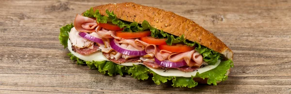 Italiaanse sub sandwich — Stockfoto