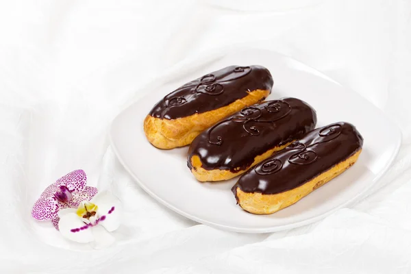 巧克力 Eclair 甜点 — 图库照片