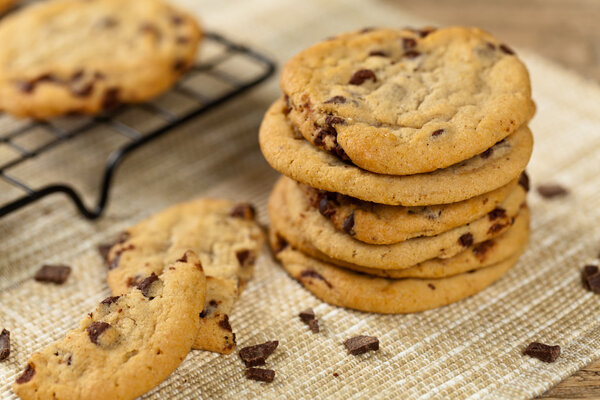 Печенье с шоколадной крошкой