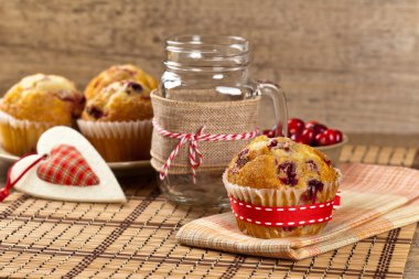 Yabanmersini muffins