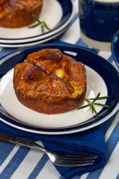 Buen desayuno. Soufflé de huevo al horno . —  Fotos de Stock