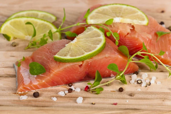 Fresh salmon with spices — Stock Photo, Image