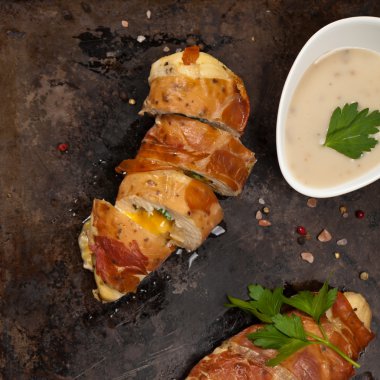 Tavuk jambon sarılı