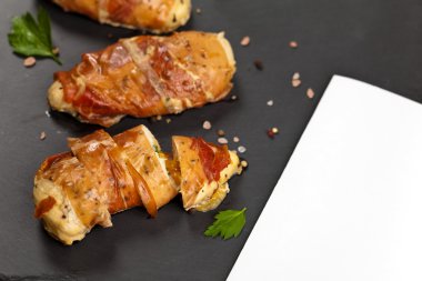 Tavuk jambon sarılı