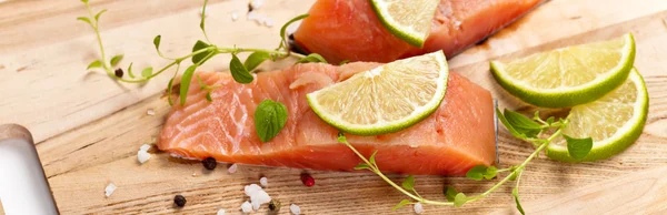 Fresh salmon with spices — Stock Photo, Image