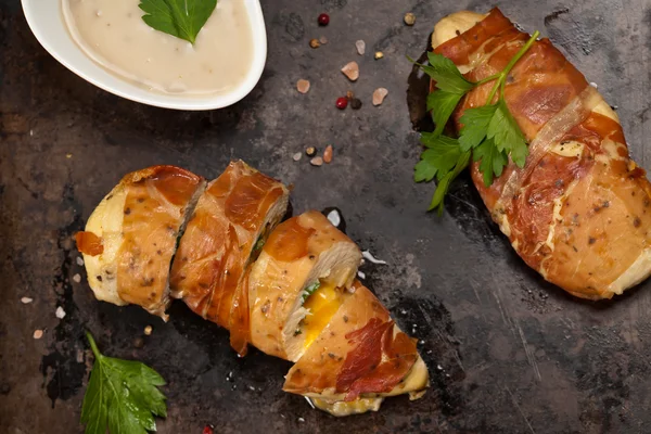 Prosciutto Avvolto Pollo — Foto Stock