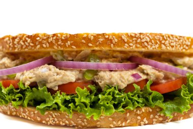 Ton balıklı Panini sandviç