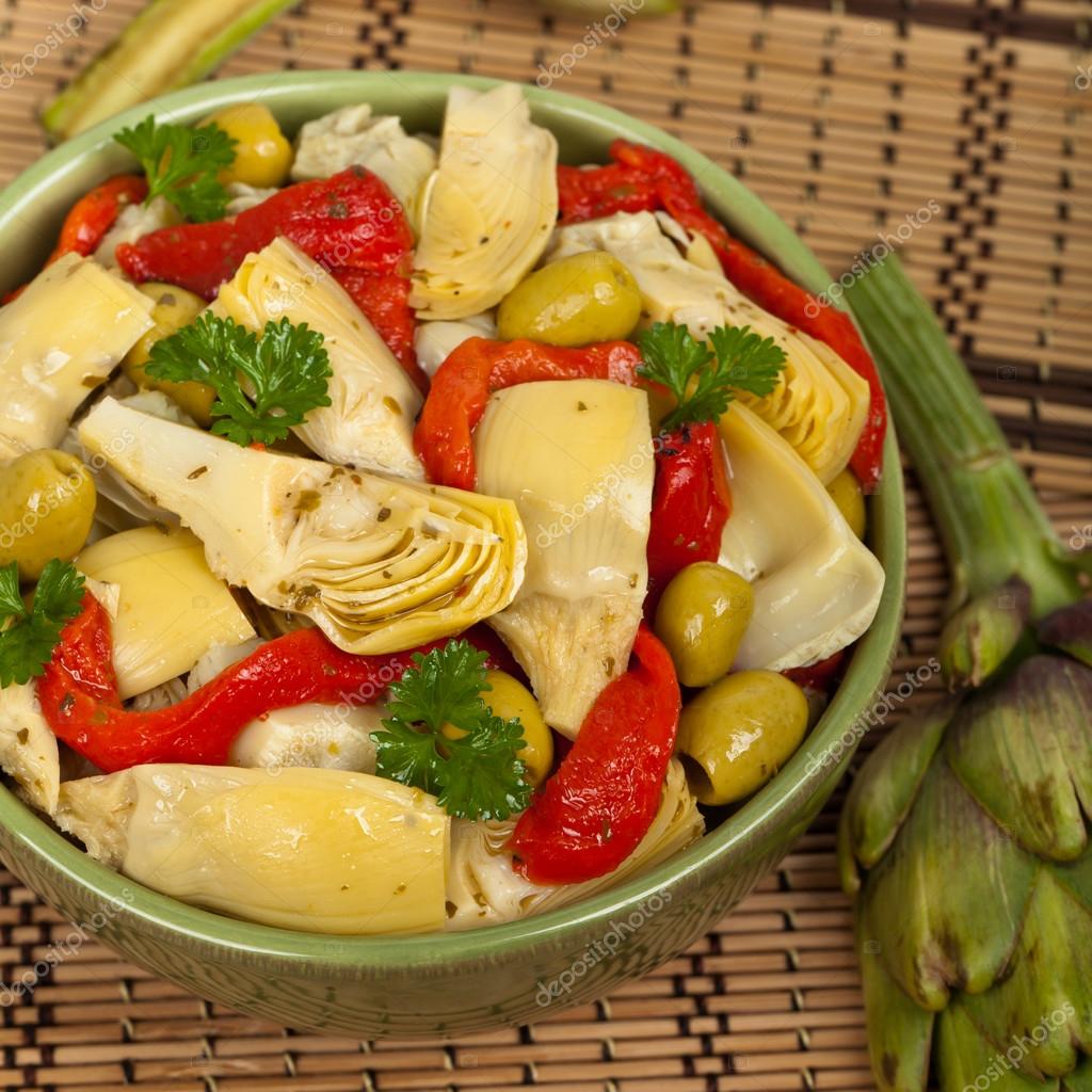 Маринованный салат артишок: стоковая фотография © alisafarov | Cкачать  картинку 64872535