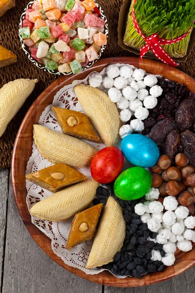 Eastern sweets on Nowruz holiday — Stock Photo, Image