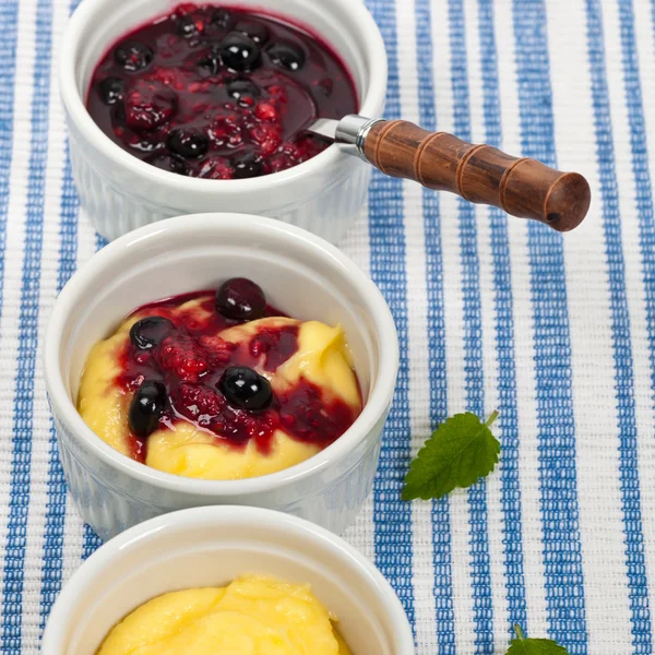 Muz vanilya puding — Stok fotoğraf