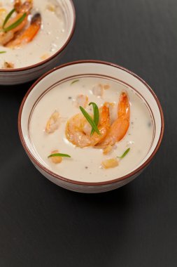 Karides çorbası Krem