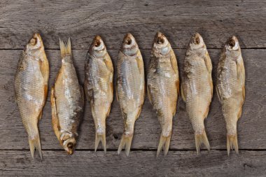 kurutulmuş, tuzlanmış balık