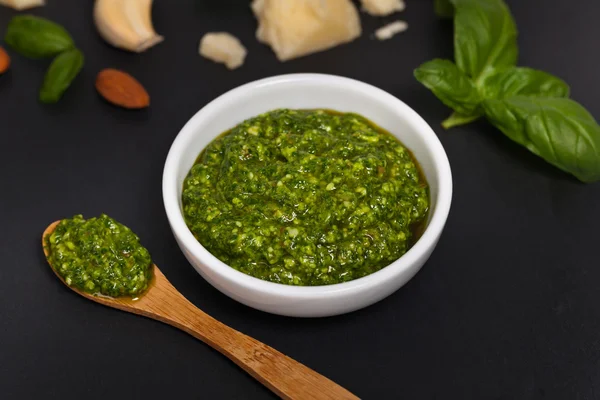 Pesto — Zdjęcie stockowe