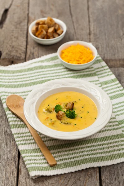 Broccoli cheddar soep — Stockfoto