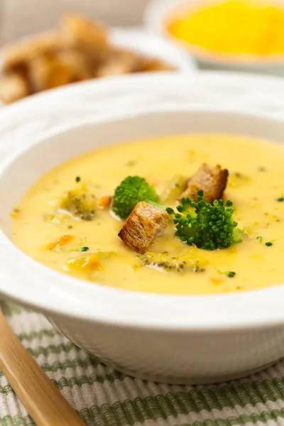 Broccoli cheddar soep — Stockfoto