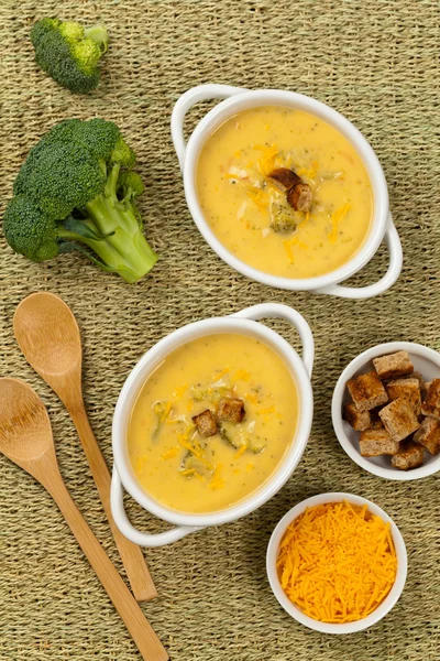 Broccoli cheddar soep — Stockfoto
