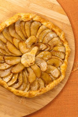 ev yapımı armut pasta