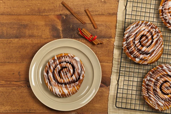 Breakfast Cinnamon Rolls — Stock Photo, Image