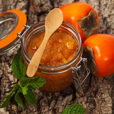 Turuncu Trabzon hurması reçel