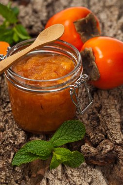 Turuncu Trabzon hurması reçel