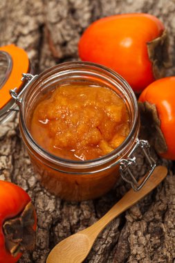 Turuncu Trabzon hurması reçel