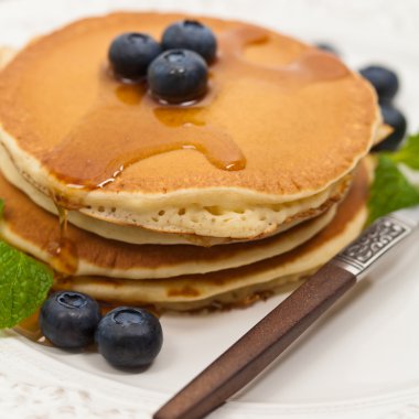 Yaban mersinli ayran krep