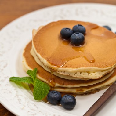 Yaban mersinli ayran krep